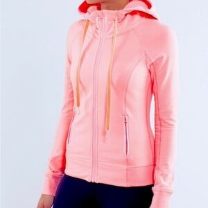 Lululemon Women's Pink Hoodie Size 6